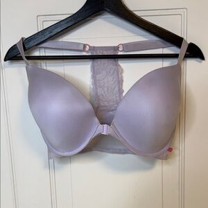 Victoria's Secret Light Purple Lilac Lace Racerback Push Up Bra 38 DDD (38F)